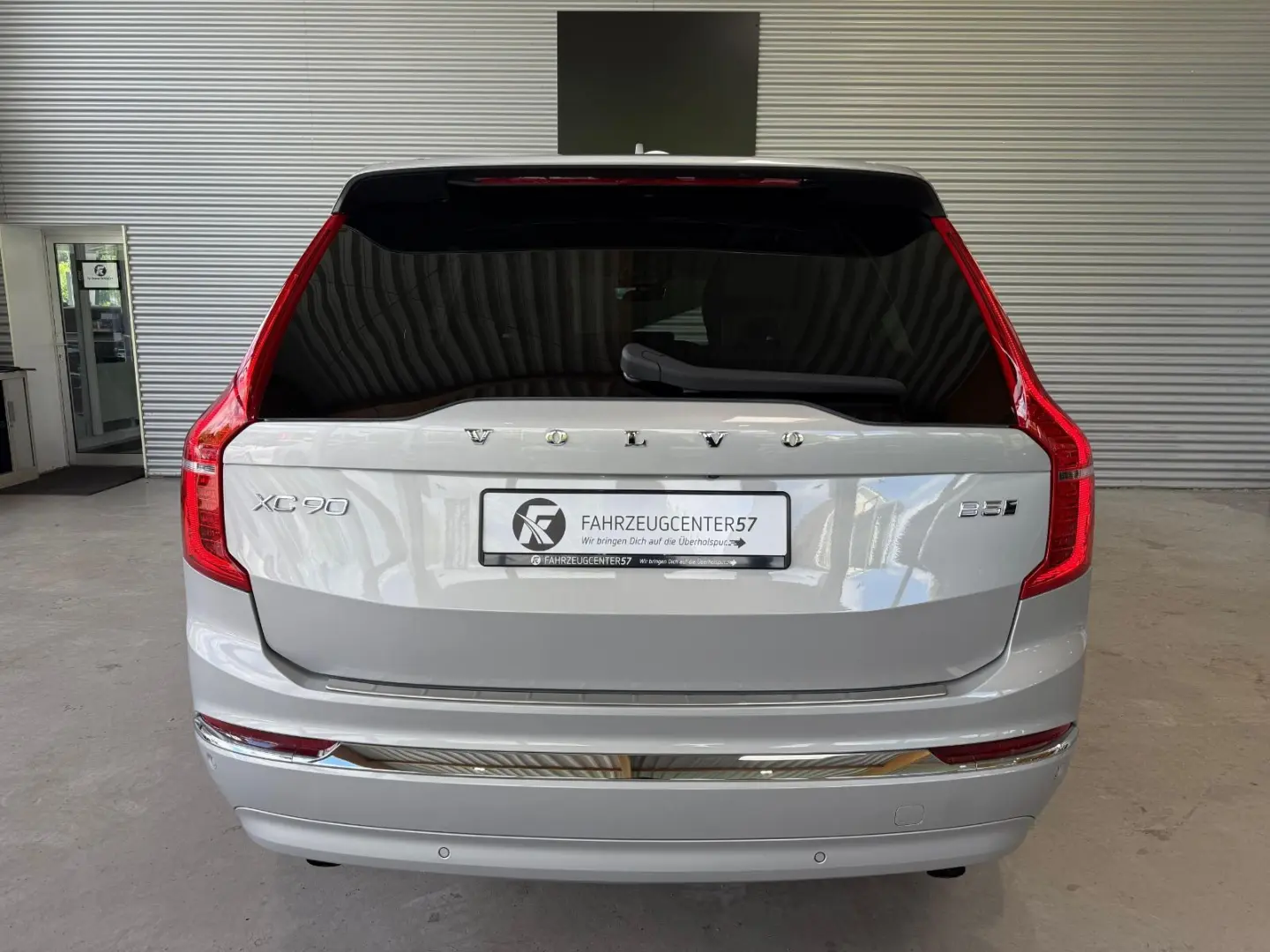 XC90 B5 AWD Plus/ACC/PANO/RFK/CARPLAY/7-SITZER