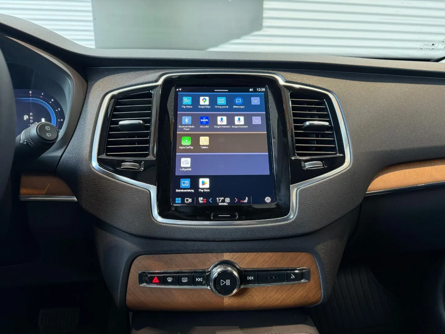XC90 B5 AWD Plus/ACC/PANO/RFK/CARPLAY/7-SITZER