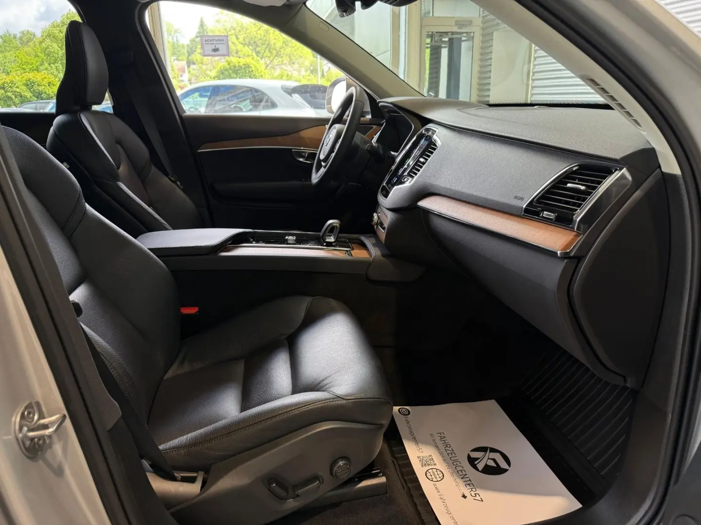 XC90 B5 AWD Plus/ACC/PANO/RFK/CARPLAY/7-SITZER