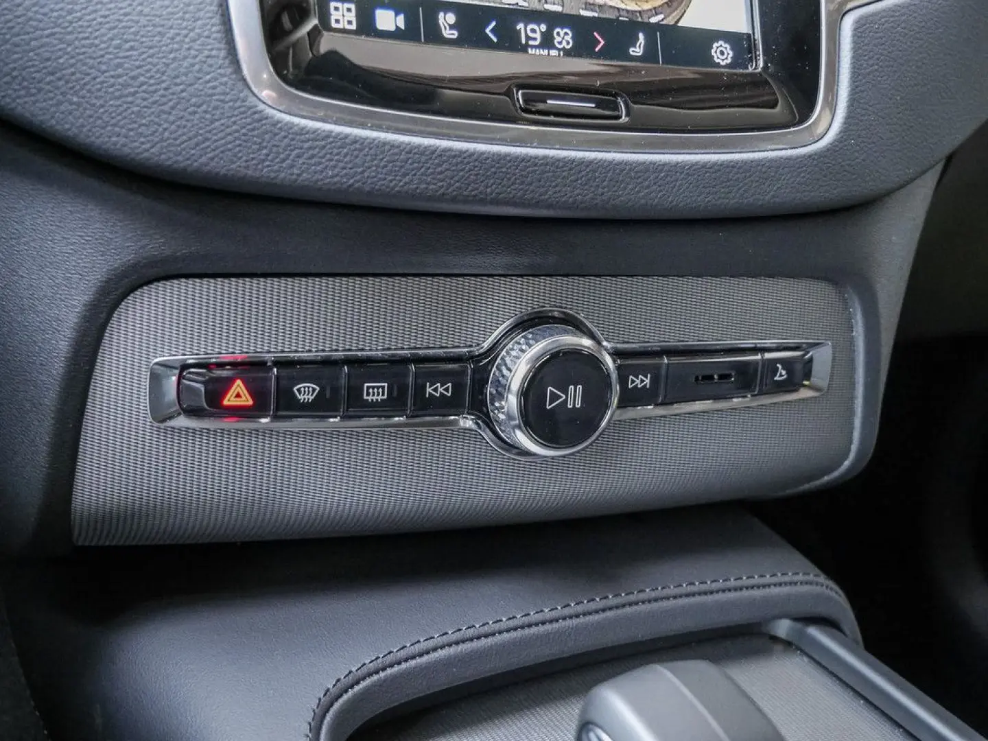 XC90 B5 Plus Bright AWD ACC FACEL. STANDHZ LED