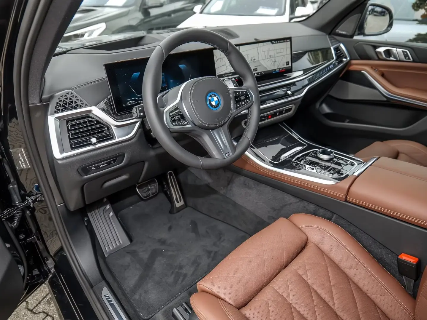 BMW X5 xDrive50e M Sport HUD+PANO