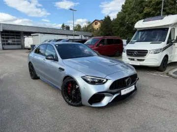 Mercedes-Benz  C 63 AMG S E Performance Premium