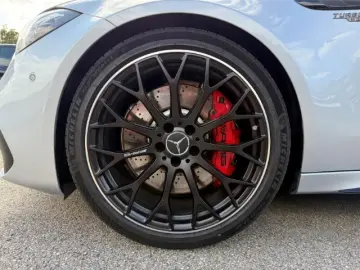 Mercedes-Benz  C 63 AMG S E Performance Premium