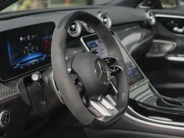 Mercedes-Benz C 63 S AMG   E-performance panorama