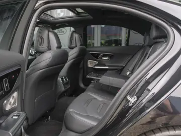 Mercedes-Benz C 63 S AMG   E-performance panorama