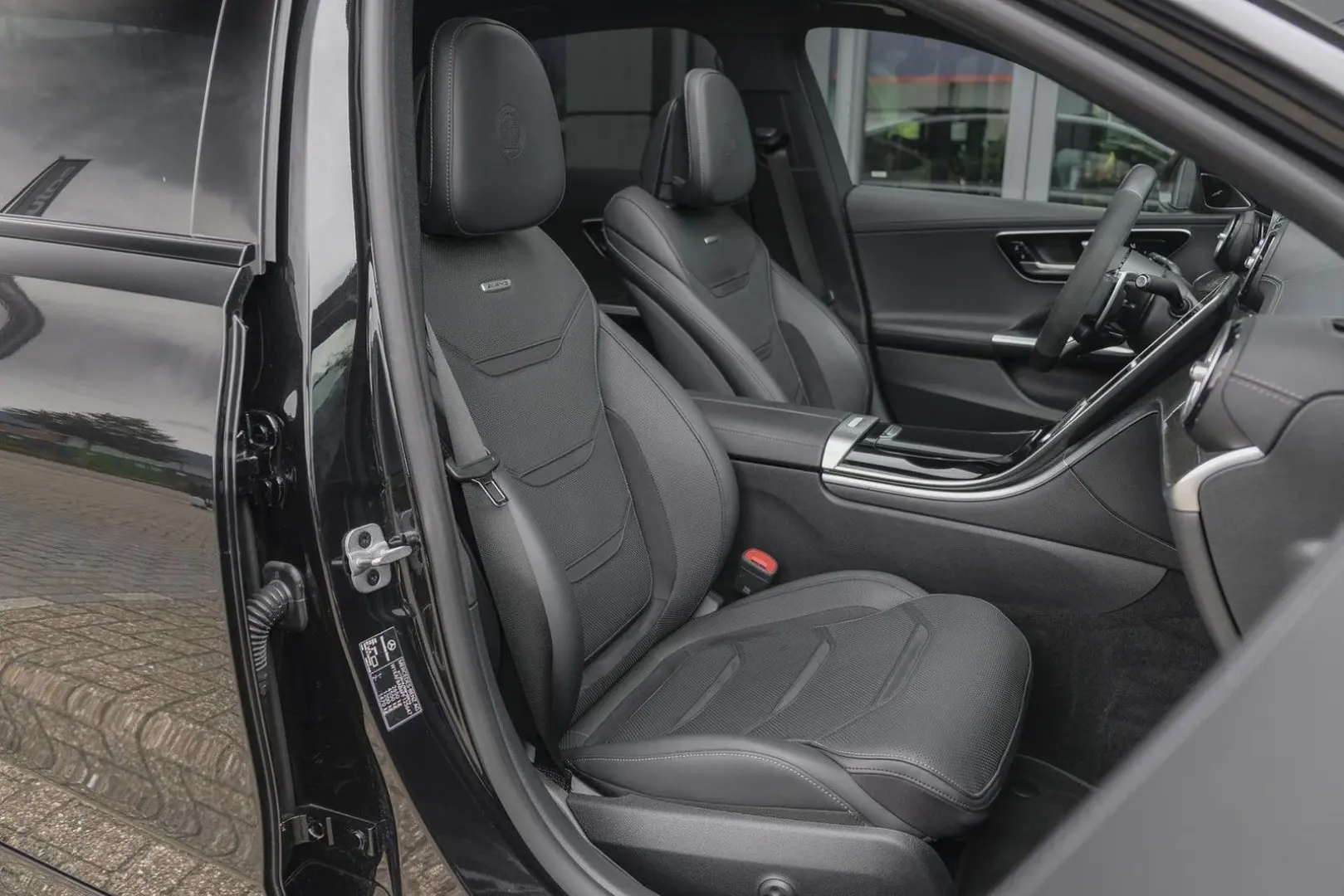Mercedes-Benz C 63 S AMG   E-performance panorama