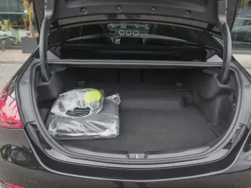 Mercedes-Benz C 63 S AMG   E-performance panorama