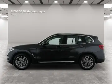 X3 xDrive30e Harman/K LiveCockpitProf Kamera