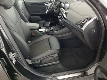 X3 xDrive30e Harman/K LiveCockpitProf Kamera