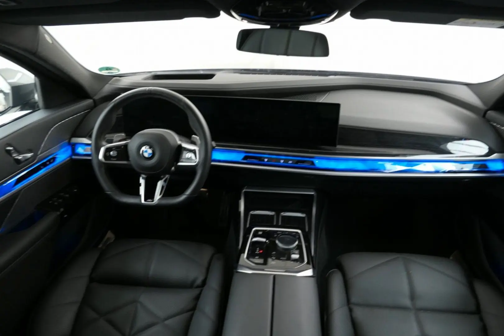 740d xDrive M Sport SKYLOUNGE LUFT HUD SOFT 360
