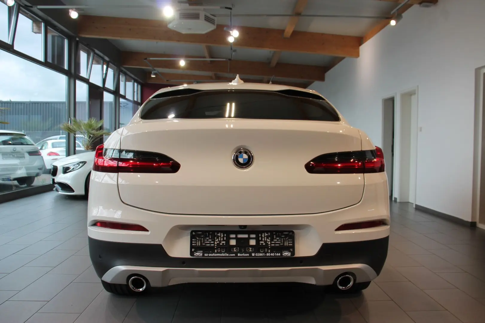 X4 xDrive 20d xLine 1.Hand Head-Up LED DAB Navi