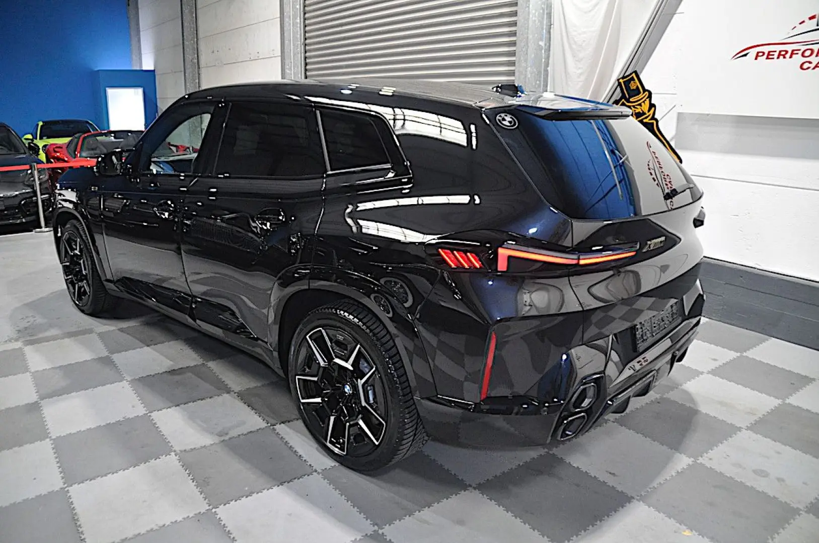 XM 4.4-DRIVER PACKAGE-ALL IN BLACK