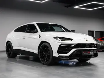 Urus Pano-3D B&O-Massage-23