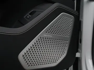 Urus Pano-3D B&O-Massage-23
