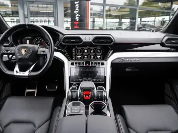 Urus Pano-3D B&O-Massage-23