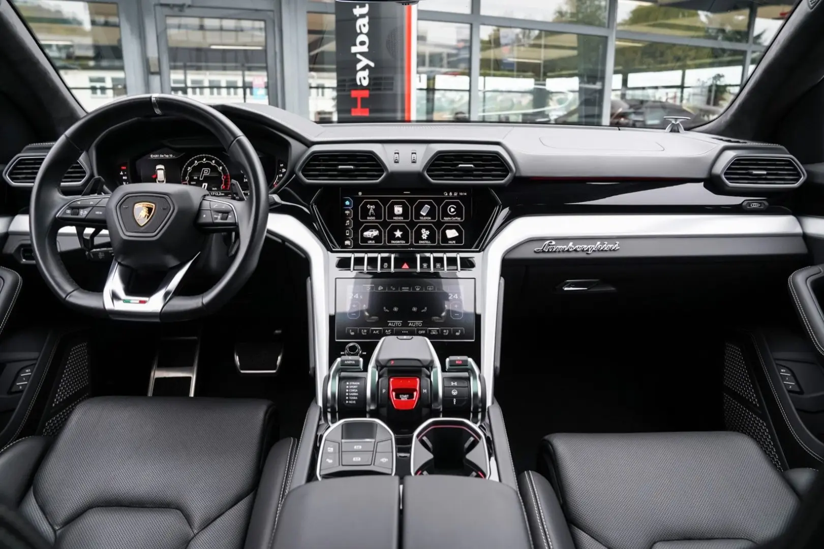 Urus Pano-3D B&O-Massage-23