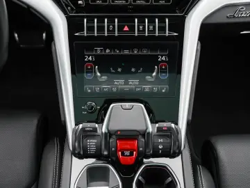 Urus Pano-3D B&O-Massage-23
