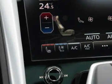 Urus Pano-3D B&O-Massage-23