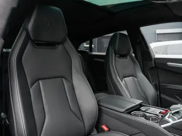 Urus Pano-3D B&O-Massage-23