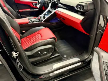 Urus Vollausstattung  2 Jahre Werksgarantie