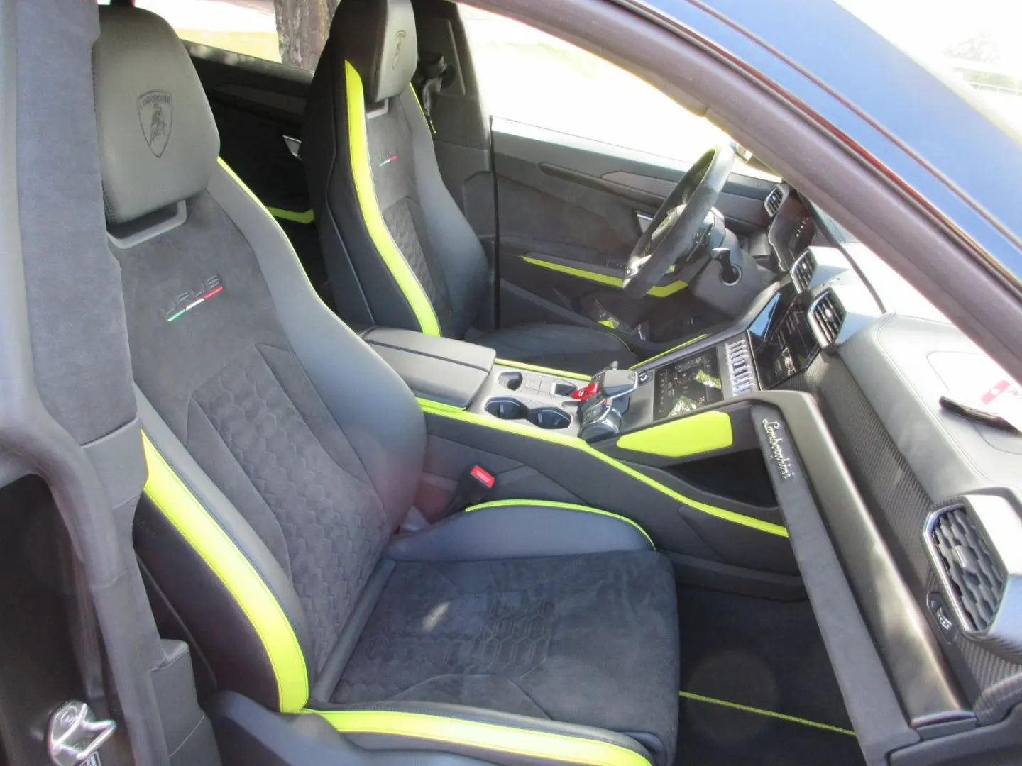 Urus 4.0 V8 Autom./Urus Graphite Capsule