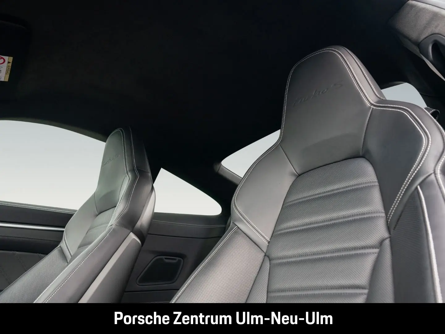 992 911 Turbo S Pythongrün Sportabgasanlage LED