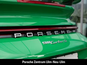 992 911 Turbo S Pythongrün Sportabgasanlage LED