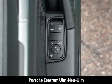 992 911 Turbo S Pythongrün Sportabgasanlage LED