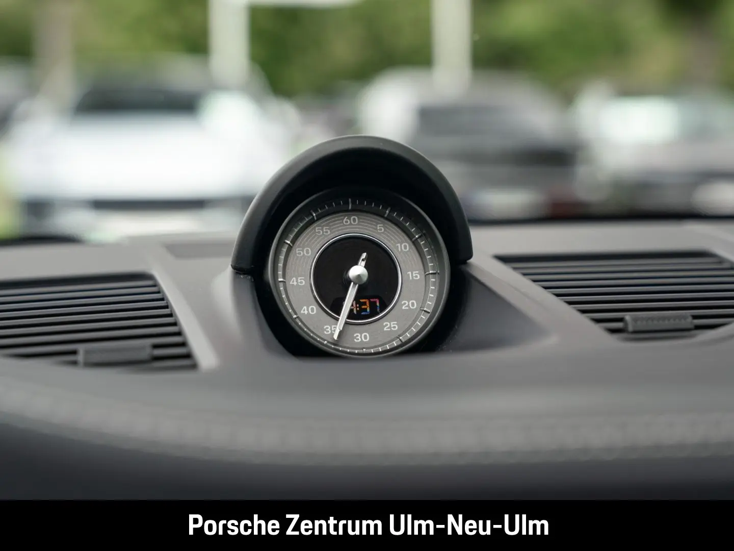 992 911 Turbo S Pythongrün Sportabgasanlage LED