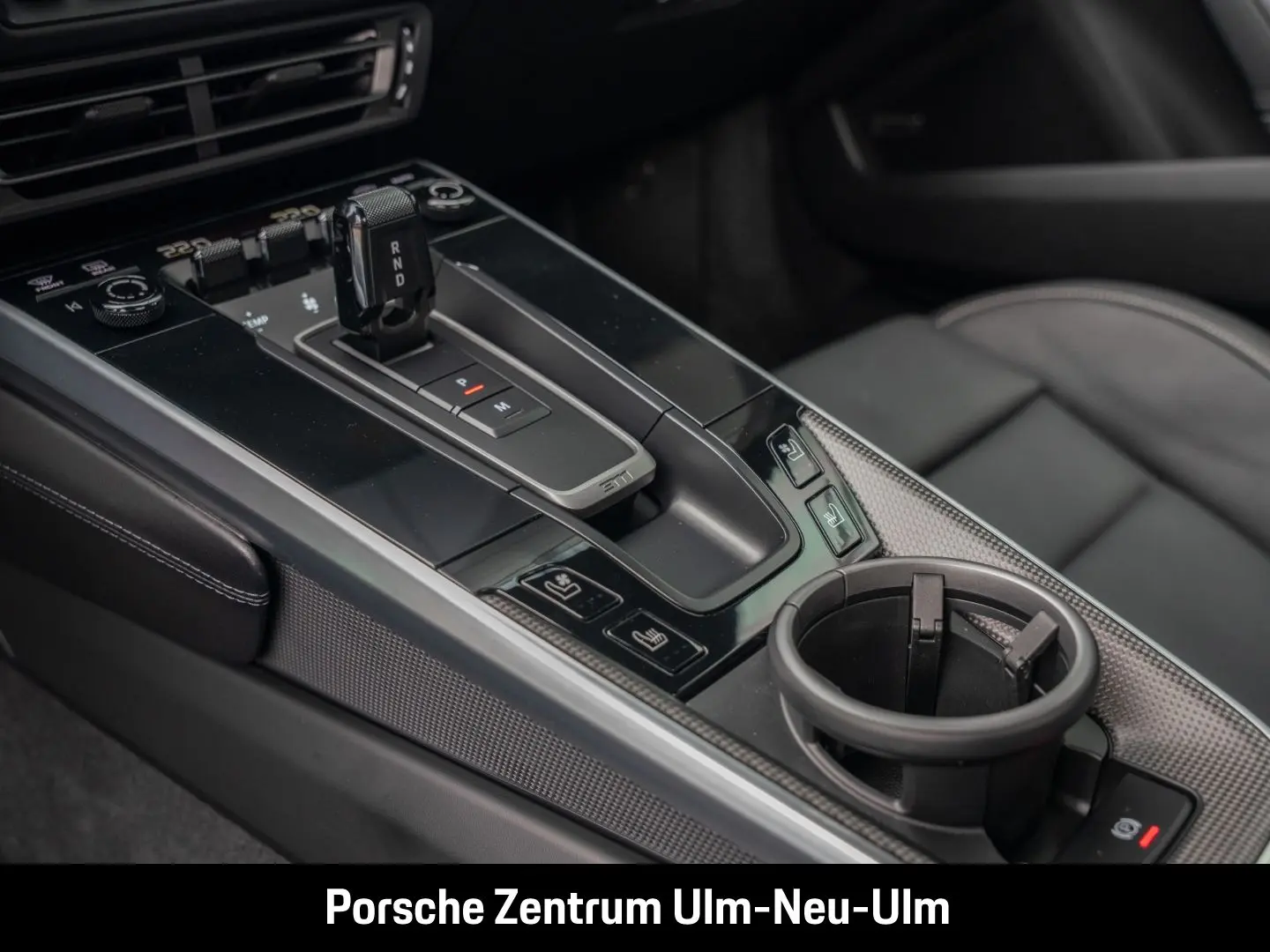 992 911 Turbo S Pythongrün Sportabgasanlage LED