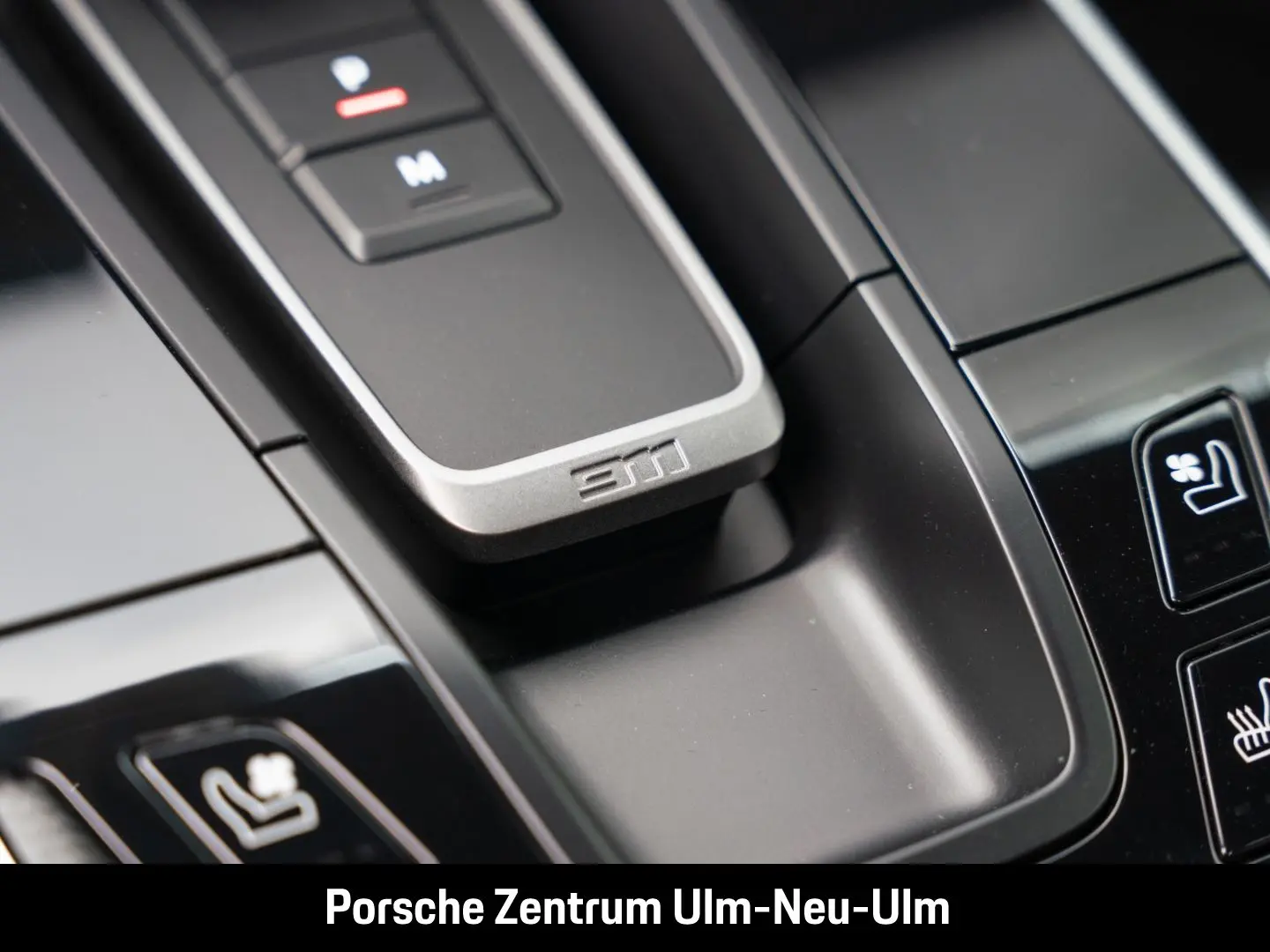992 911 Turbo S Pythongrün Sportabgasanlage LED