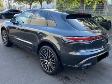 Macan Turbo 21 Sport 14w Pano BOSE Kam ACC