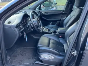 Macan Turbo 21 Sport 14w Pano BOSE Kam ACC