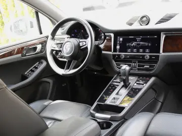 MACAN 2.0T PDK *KAMERA*SPUR*BOSE*LEDER* APPROVED