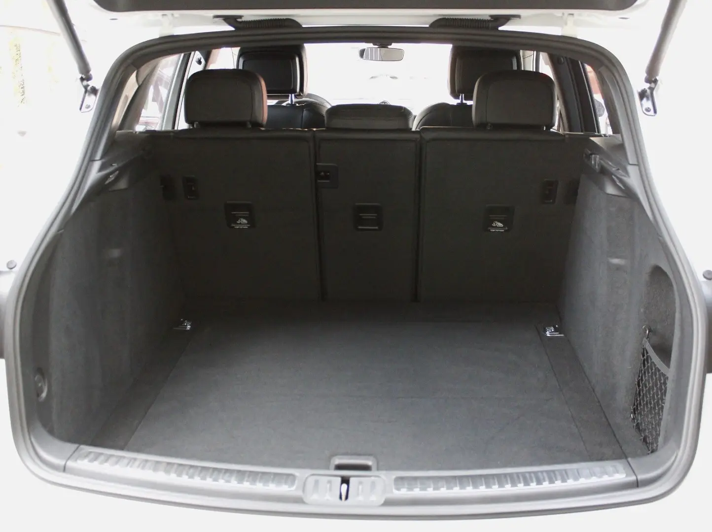 MACAN 2.0T PDK *KAMERA*SPUR*BOSE*LEDER* APPROVED