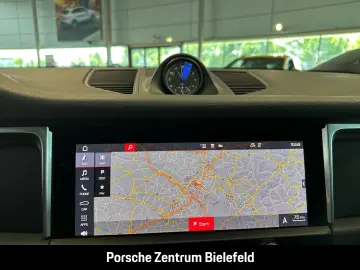 Macan Panoramadach Rückfahrkamera SportDesign
