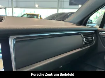 Macan Panoramadach Rückfahrkamera SportDesign