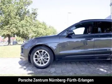 Macan Luftfeder 14-Wege-Sitz LED PDLS+ Rückfahrk