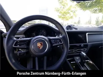 Macan Luftfeder 14-Wege-Sitz LED PDLS+ Rückfahrk