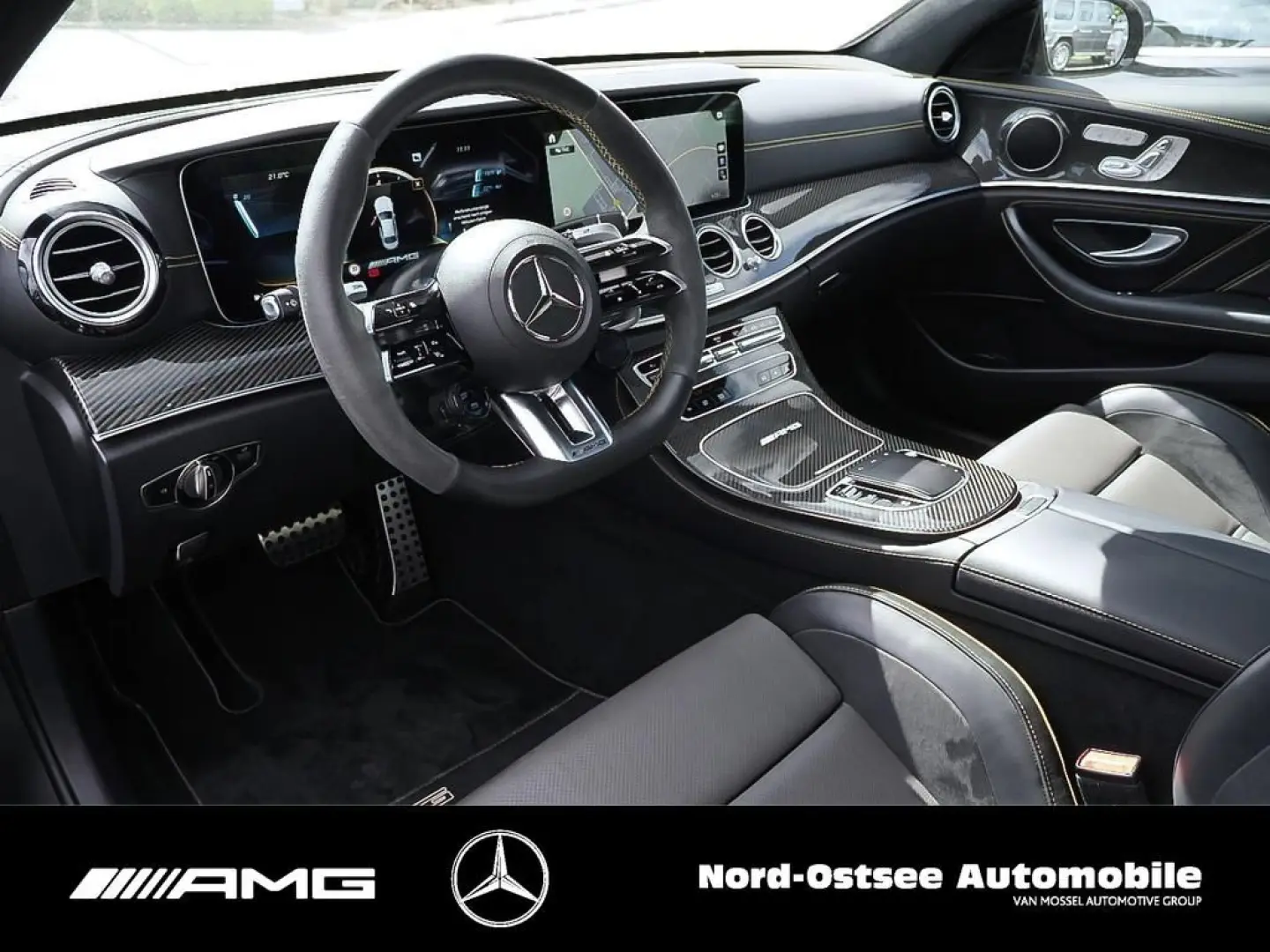 Mercedes-Benz E 63 S AMG 4M PANO