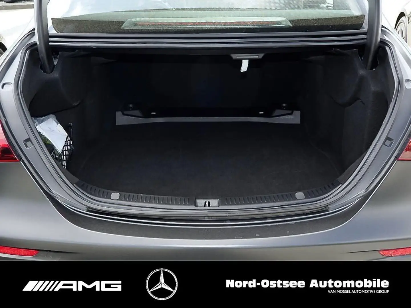 Mercedes-Benz E 63 S AMG 4M PANO