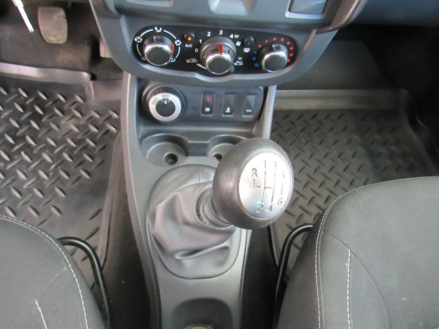 DACIA DUSTER 1.5 dCi 109CP Laureate 4x4