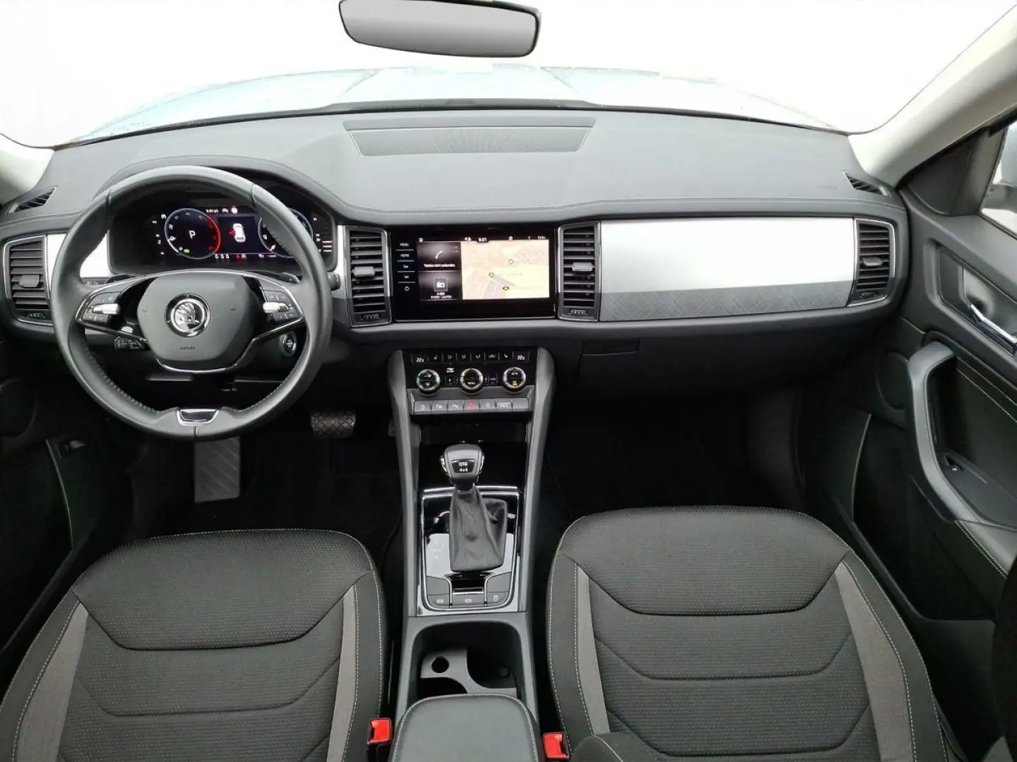 KODIAQ Tour 2,0l TDI 4x4 200PS DSG Navi LED uvm.