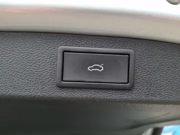 KODIAQ Tour 2,0l TDI 4x4 200PS DSG Navi LED uvm.