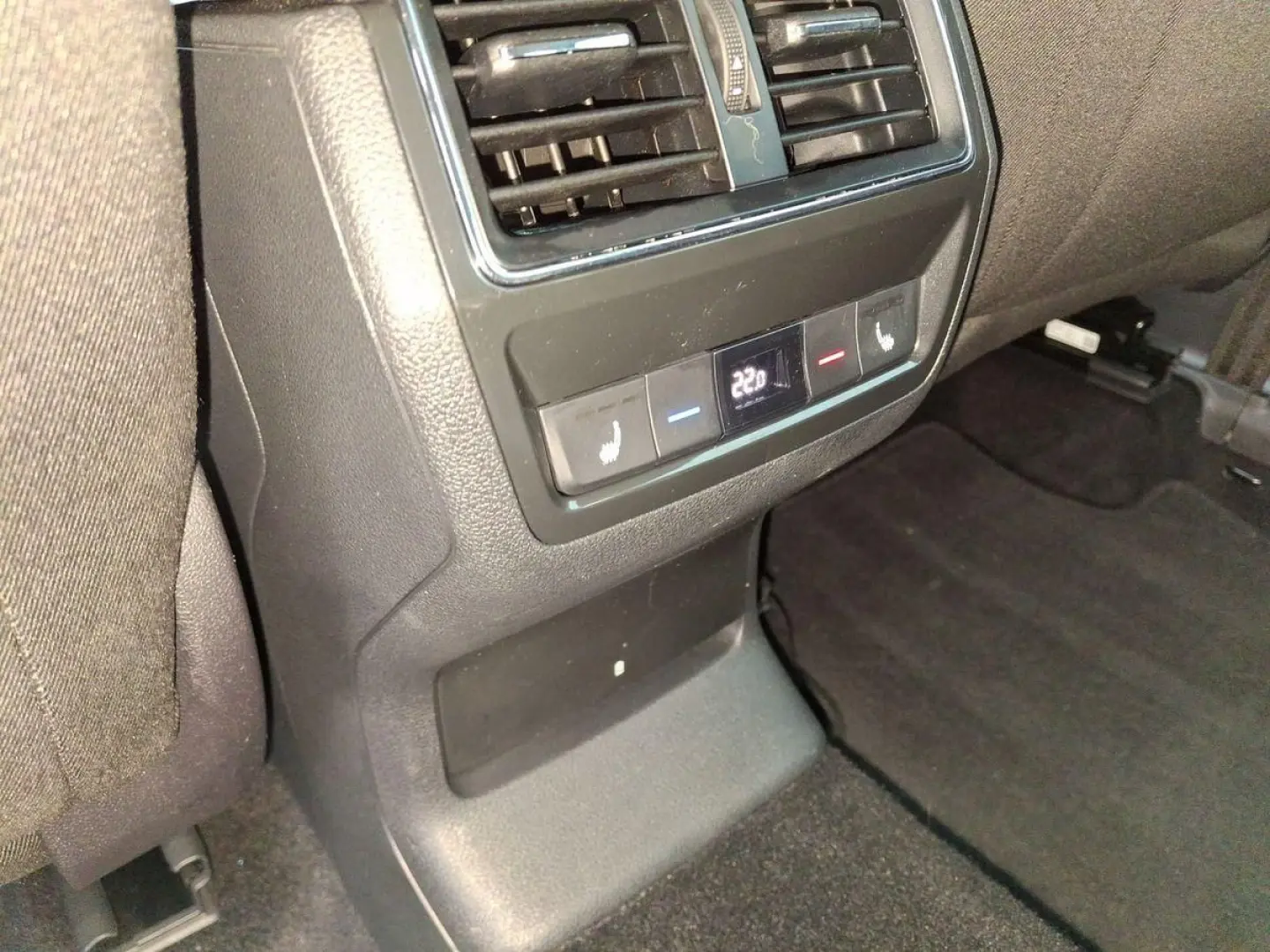 KODIAQ Tour 2,0l TDI 4x4 200PS DSG Navi LED uvm.