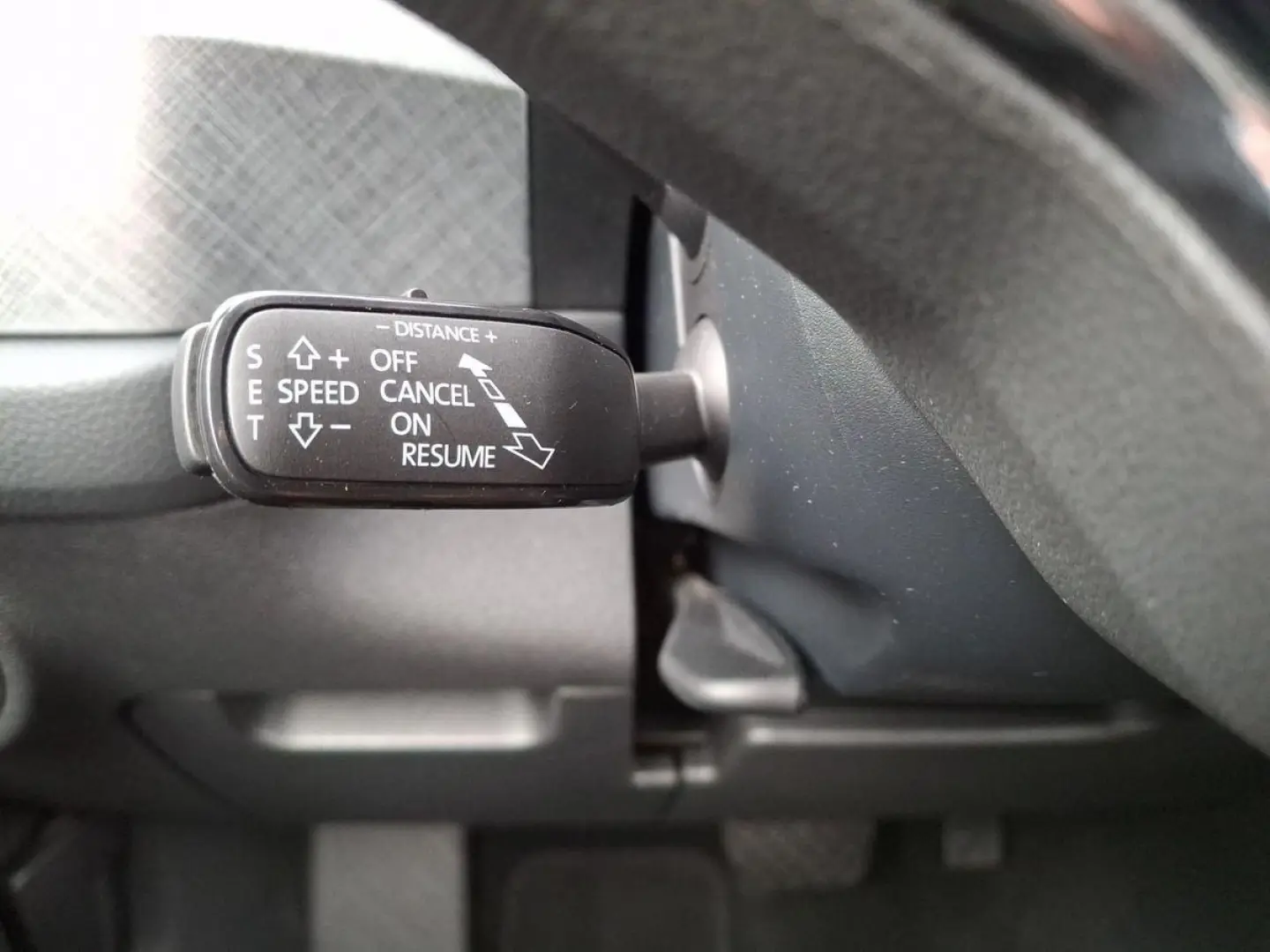 KODIAQ Tour 2,0l TDI 4x4 200PS DSG Navi LED uvm.