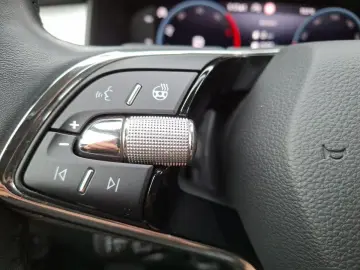 KODIAQ Tour 2,0l TDI 4x4 200PS DSG Navi LED uvm.