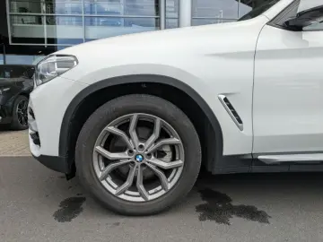 X3 xDrive20d X Line LiveCockpit.Teilleder.HeadUp