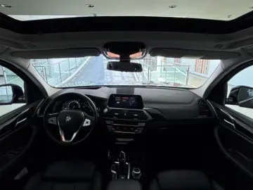 X3 xDrive 20i X-Line HiFi DAB HUD LED Pano AHK