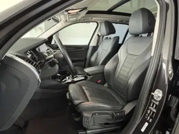 X3 xDrive 20i X-Line HiFi DAB HUD LED Pano AHK